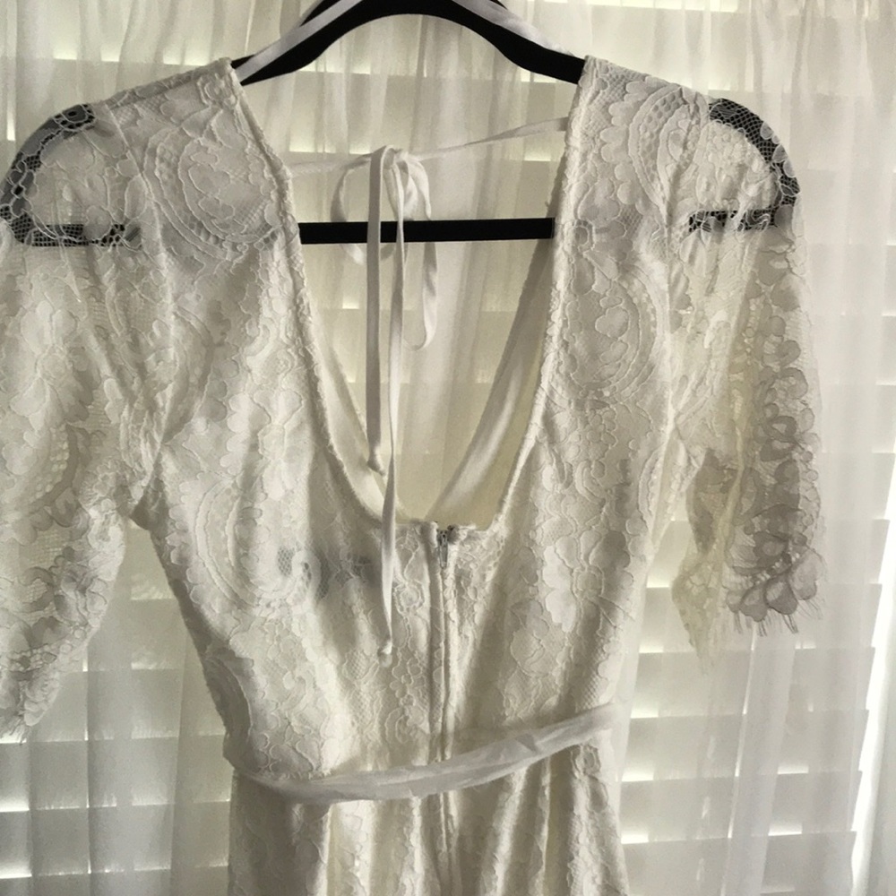 Lace Romper - Picture 5 of 5